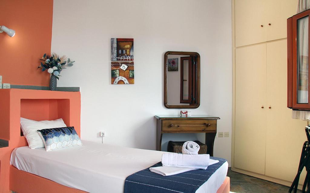 Helios Serifos Livadi  Exterior photo