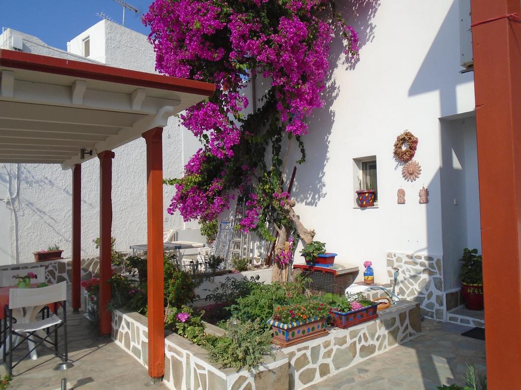 Helios Serifos Livadi  Exterior photo